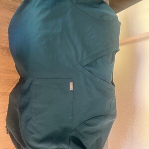 Figs Women's Scrub set